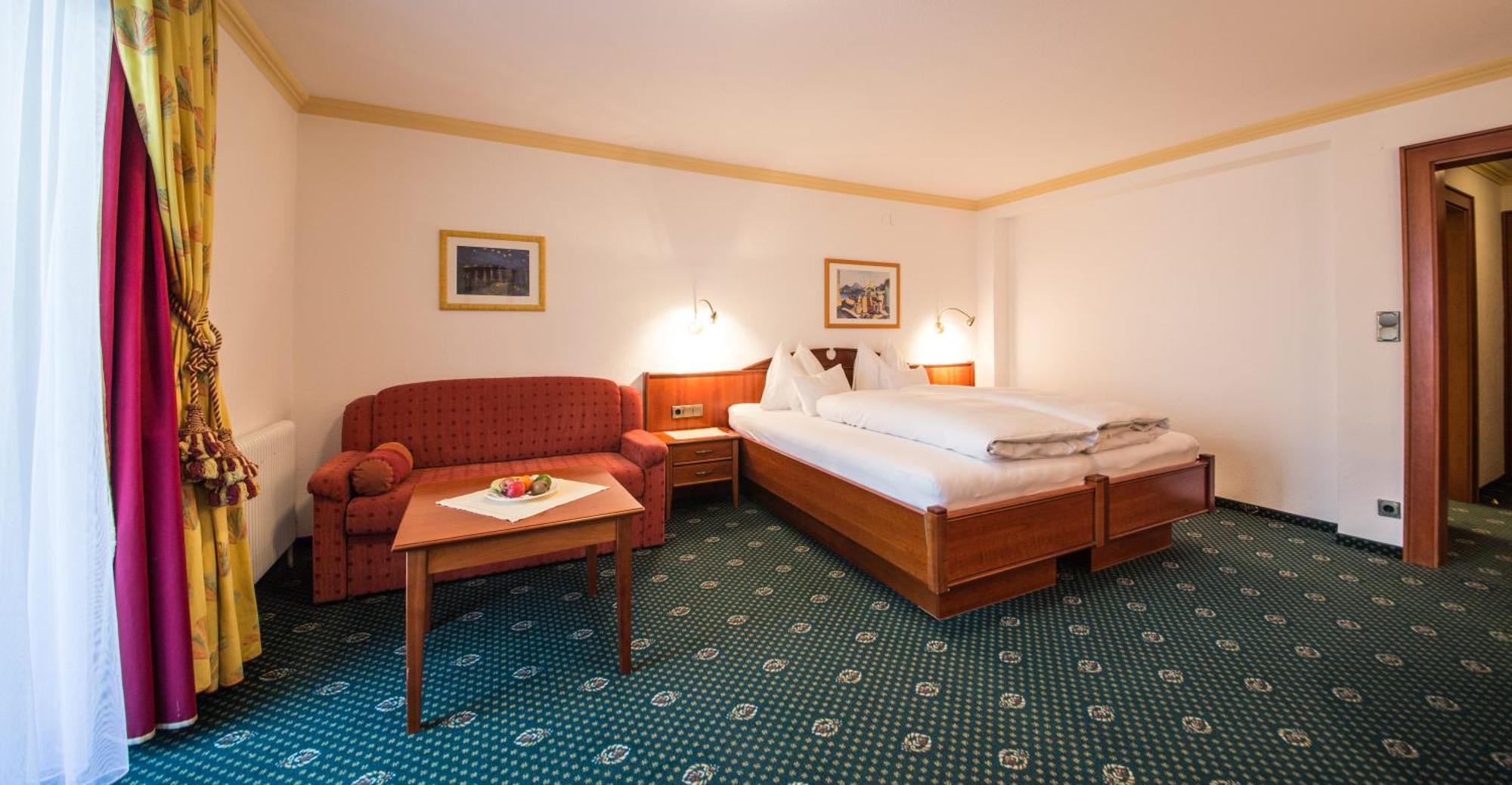 Hotel Kristall Санкт Антон ам Арлберг Екстериор снимка